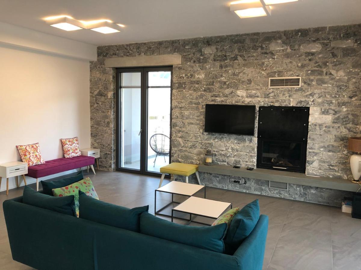 קלמאטה Elion Luxury Apartments מראה חיצוני תמונה