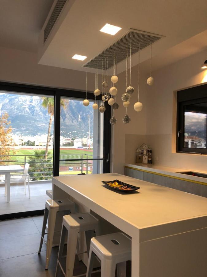 קלמאטה Elion Luxury Apartments מראה חיצוני תמונה