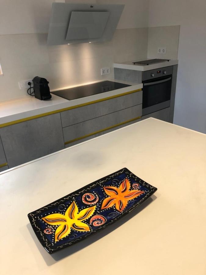 קלמאטה Elion Luxury Apartments מראה חיצוני תמונה