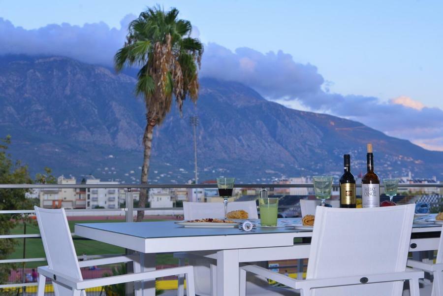 קלמאטה Elion Luxury Apartments מראה חיצוני תמונה